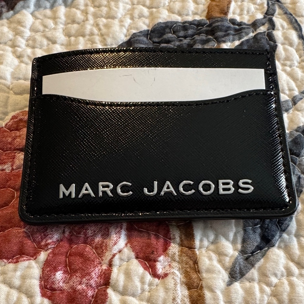 Marc Jacobs Sleek Black Card Holder